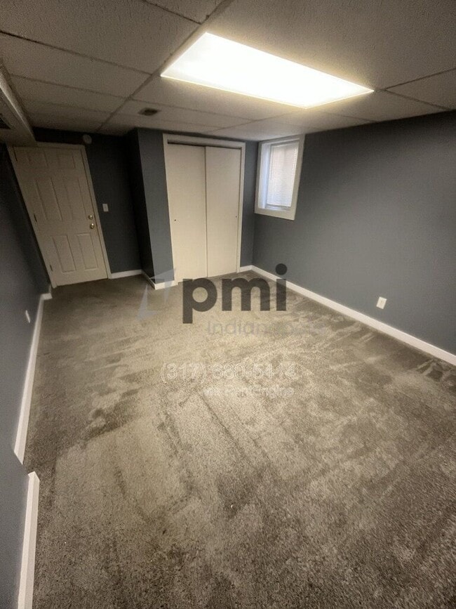 Building Photo - 1425 W Washington St