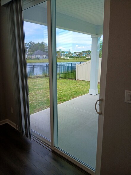 Building Photo - 89 Signet Cir