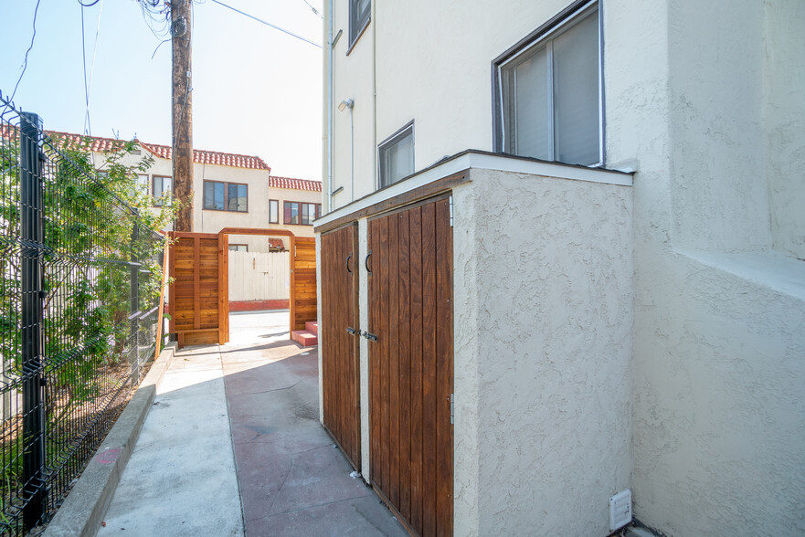 Building Photo - 358 Orange Ave