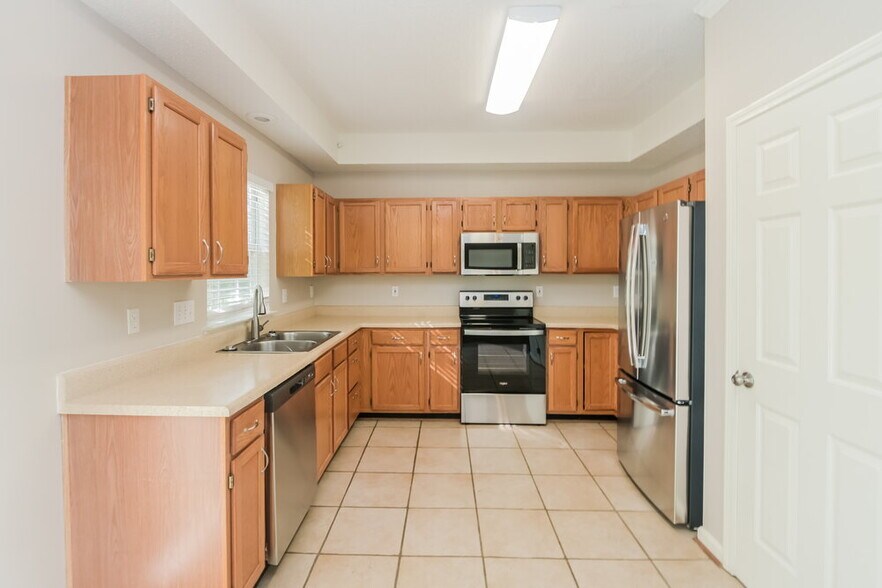 Building Photo - 11319 Valerian Ct