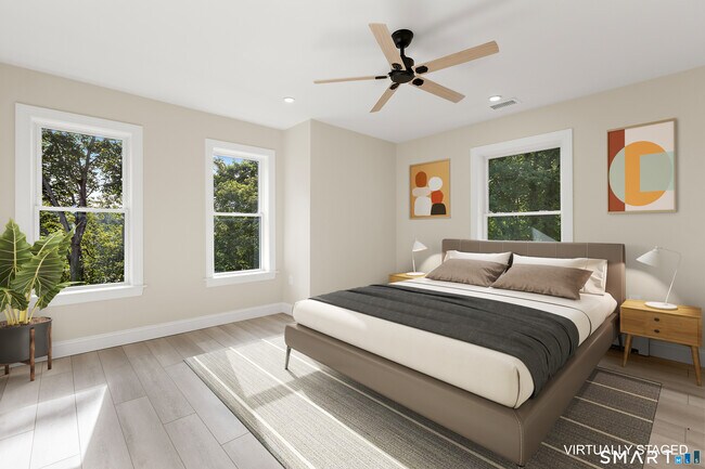 Building Photo - 10 Highland Pl