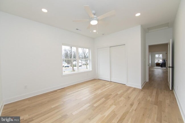 Building Photo - 371 Kresson Rd