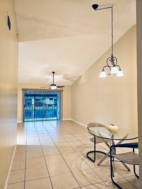 Building Photo - 3161 SE Aster Ln