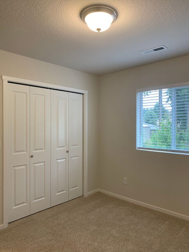 Building Photo - Newly Built Home in Brand New Community! Evergreen School District ! Conveniently located next to...