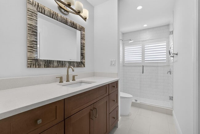 Building Photo - 259 Old Meadow Way