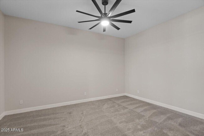 Building Photo - 3410 E Vallejo Ct