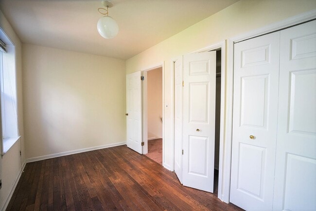 Building Photo - 1534 Naudain St