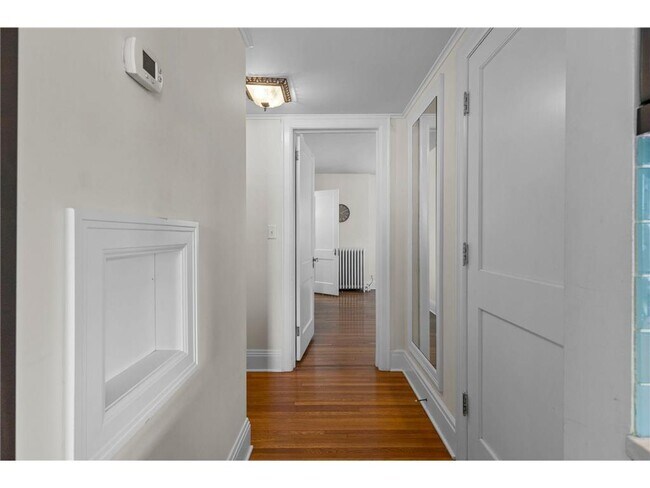 Building Photo - 1785 Dupont Ave S