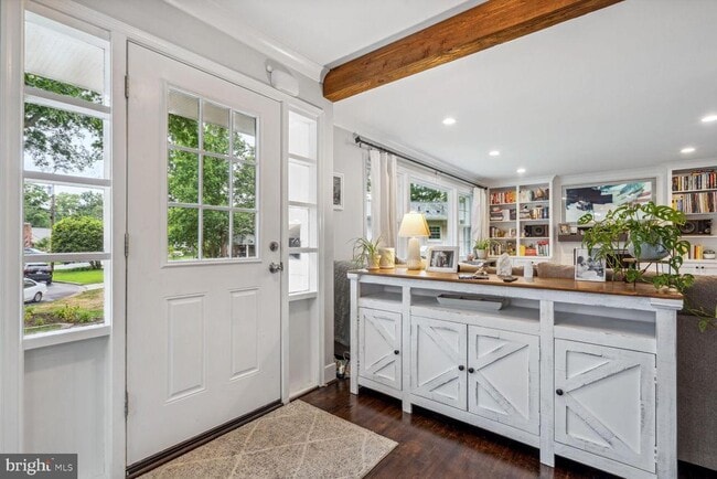 Building Photo - 2502 Duxbury Pl