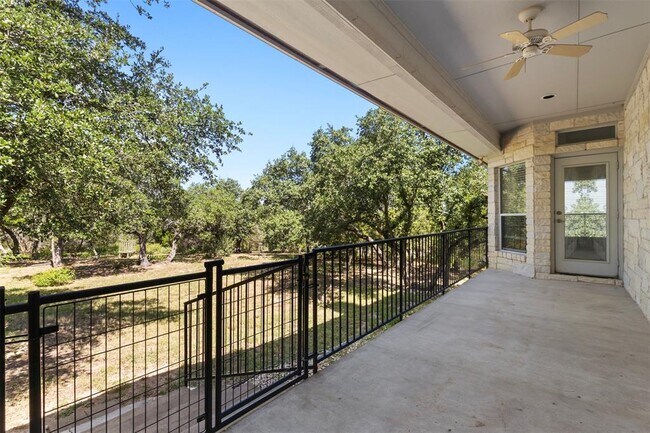 Building Photo - 13700 Madrone Mountain Way