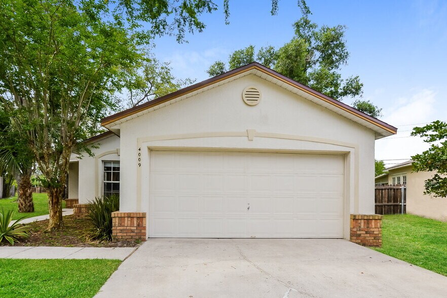 Primary Photo - 4009 Bolinas Ct