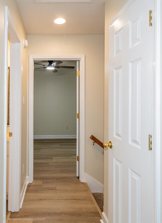 Building Photo - 7106 Ohio St