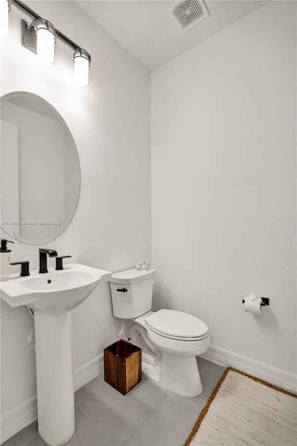 Building Photo - 4536 Silverwood Ln N