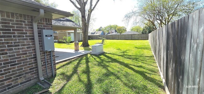 Building Photo - 11507 Marrs Dr