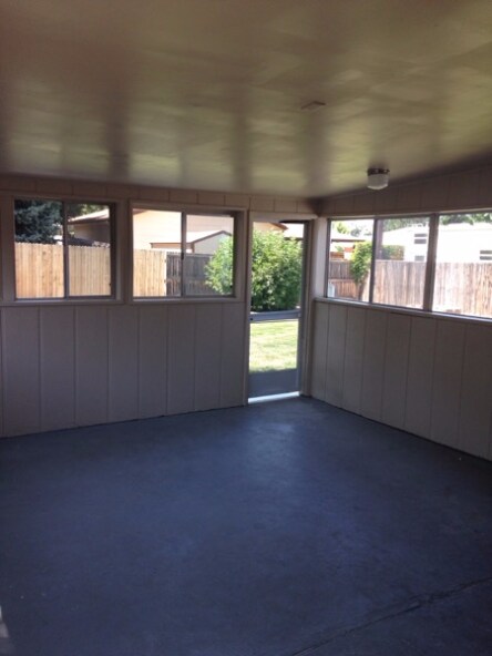 Building Photo - Fabulous Lakewood Home!