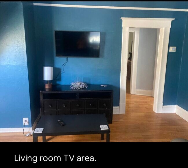 Building Photo - 918 U St