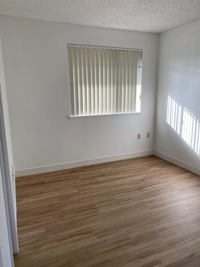 Building Photo - Kuulako - Mililani Mauka 2-BR, 2-BA, 2-Parking