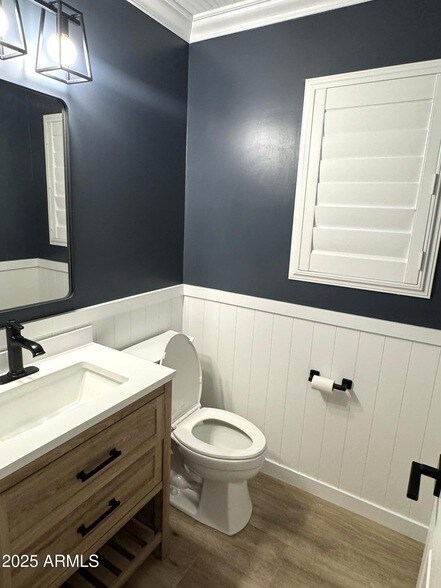 Building Photo - 3733 E Orchid Ct