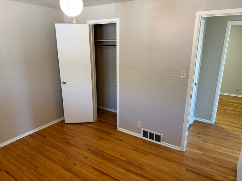 Building Photo - 4370 S Acoma St