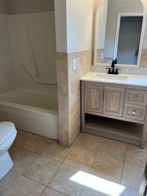 Bathroom - 88 Scott Rd
