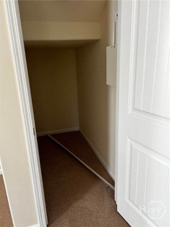 Building Photo - 156 Chapel Lake S