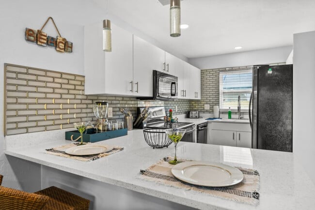 Building Photo - 1019 SE 40th St