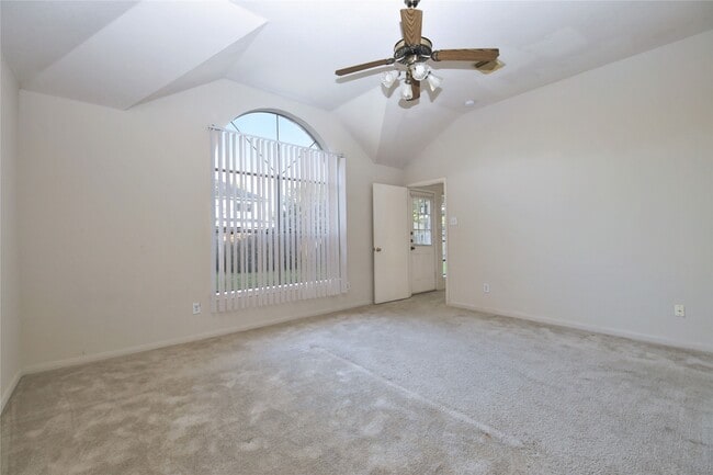 Building Photo - 8811 Norham Dr