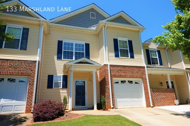 Building Photo - 133 Marshland Ln