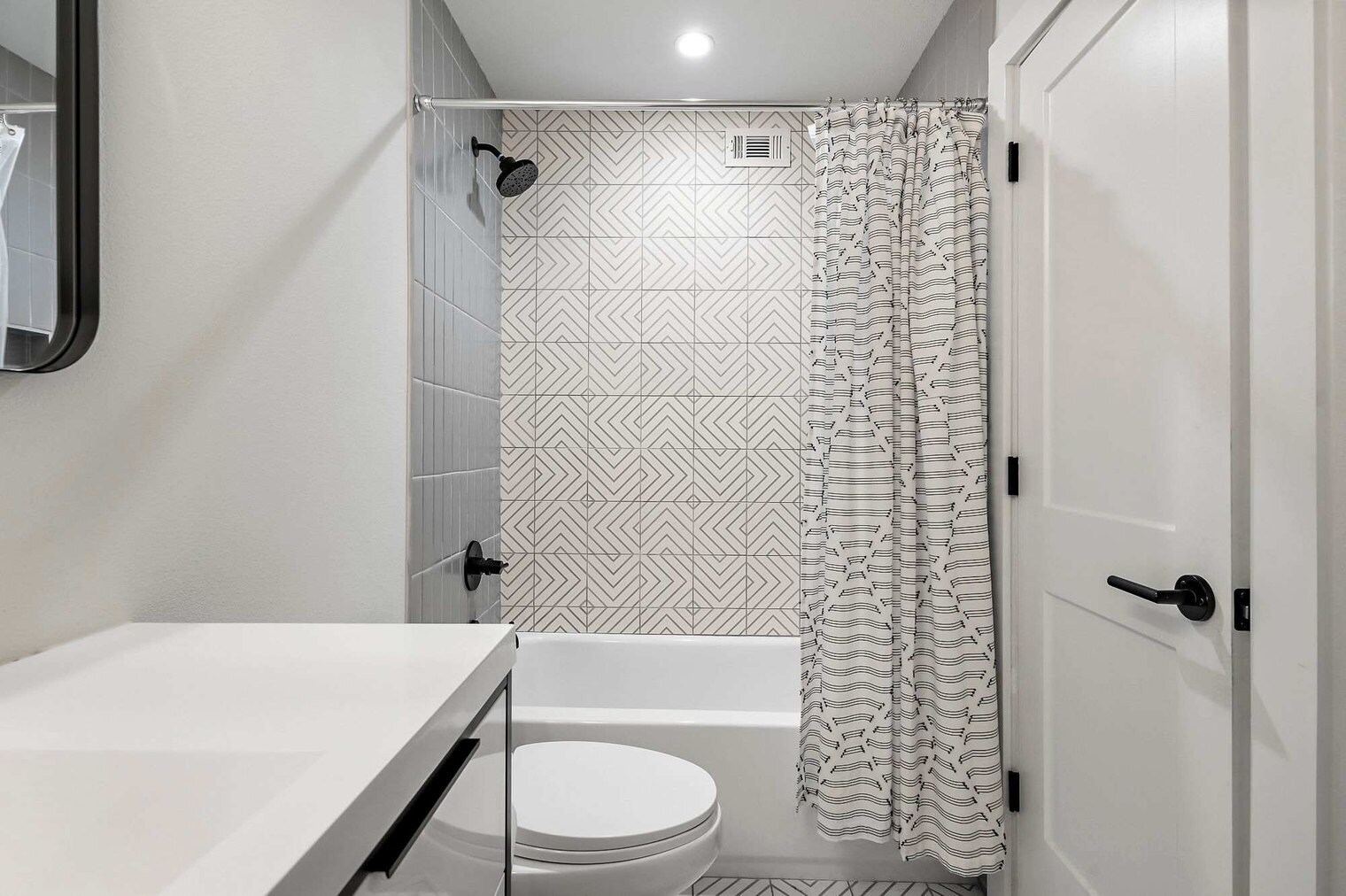 Building Photo - 1203 Hollow Creek Dr