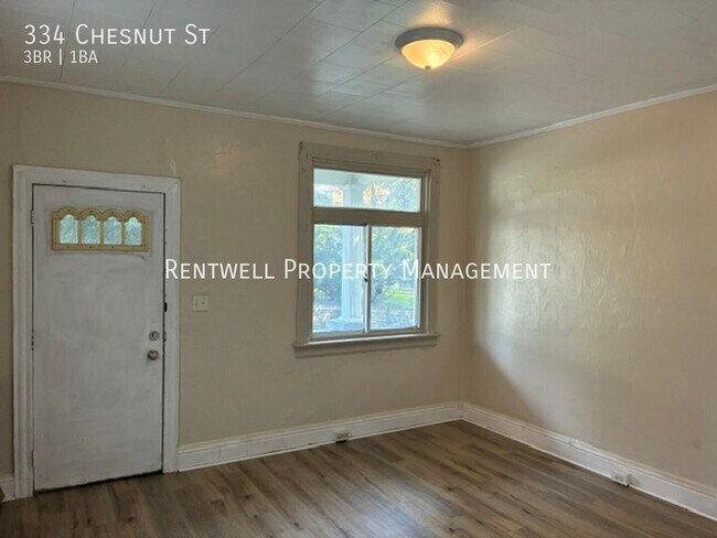 Building Photo - 334 Chesnut St-