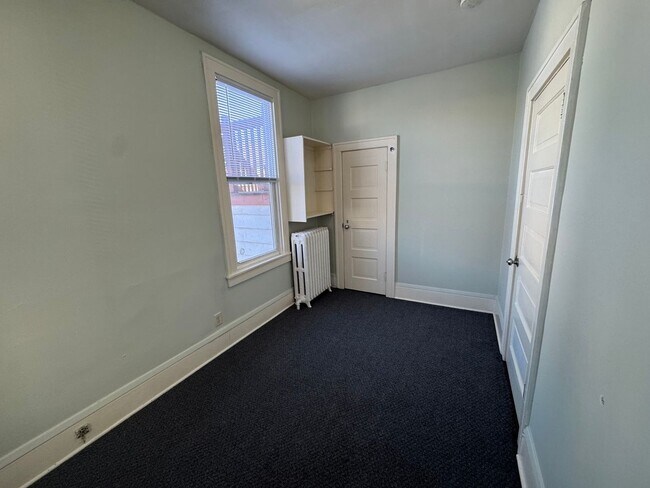 Building Photo - 787-789 Aurora Ave