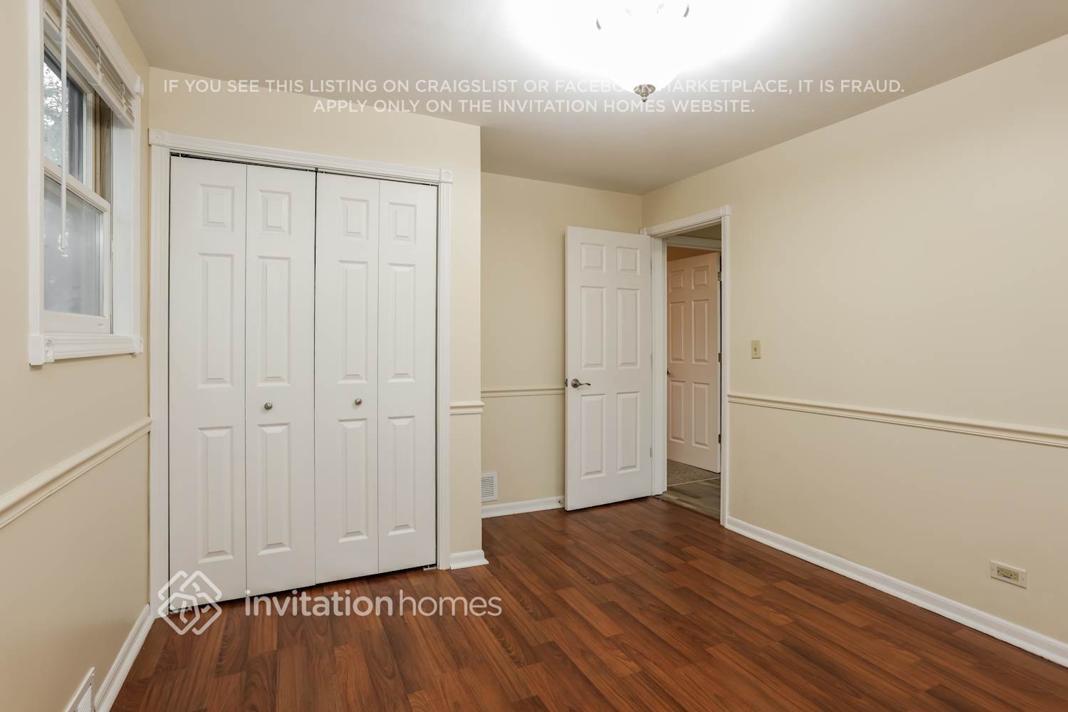 Building Photo - 353 E Elm St