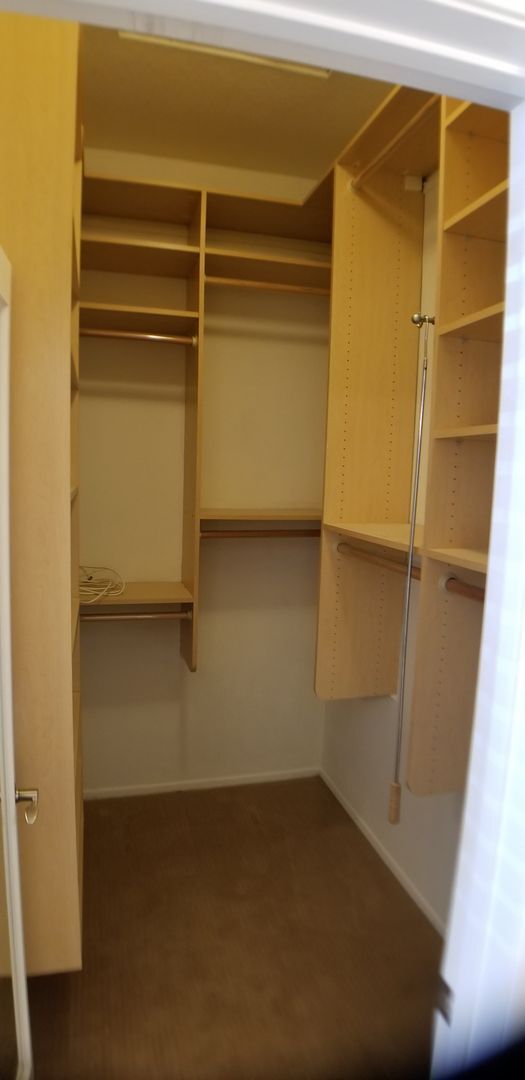Building Photo - Corsica Villas Condo!