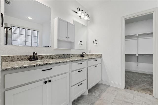 Building Photo - 504 Warwick Blvd