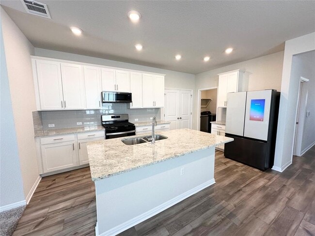 Building Photo - 6309 Night Chinook Dr