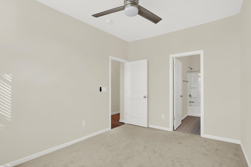 Building Photo - 14441 Shrawley Ct