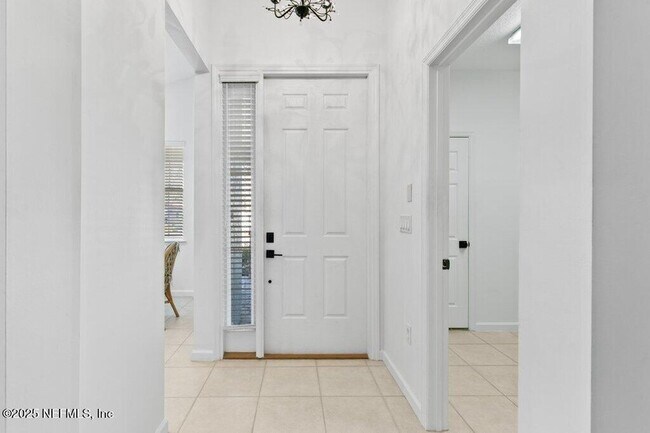 Building Photo - 636 Copperhead Cir