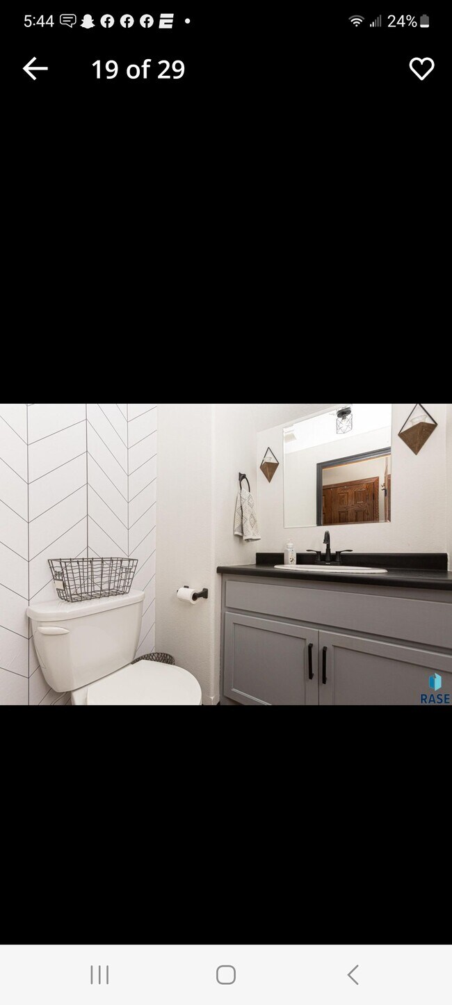 Half bath - 9208 W Norma Trl