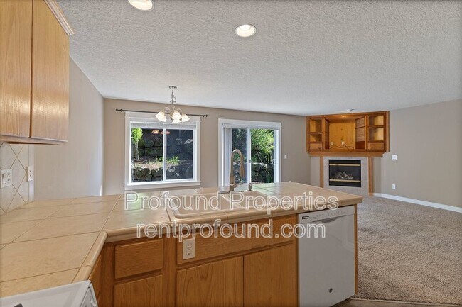 Building Photo - 20176 SW Bernice Ln
