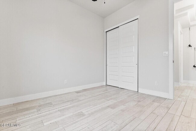 Building Photo - 2321 Dancing Piper Wy