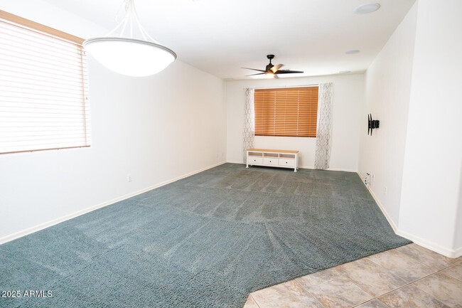 Building Photo - 4522 W Ravina Ln