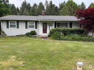 Building Photo - 13322 Vergennes St SE