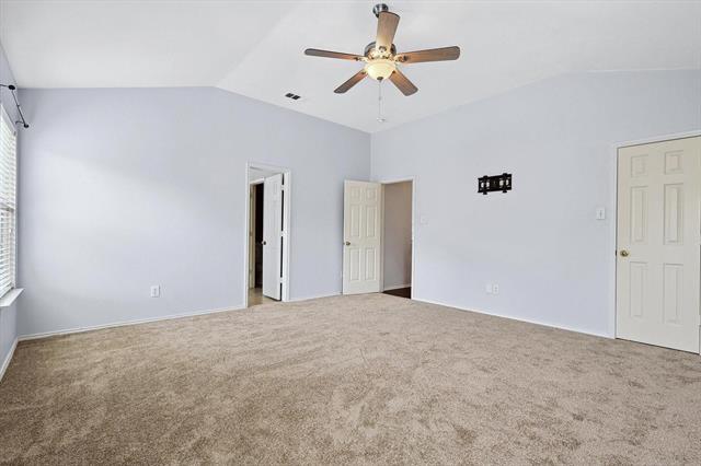 Building Photo - 804 Charlotte Dr
