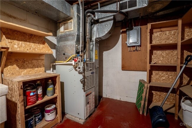 Building Photo - 67 Chestnut Rd