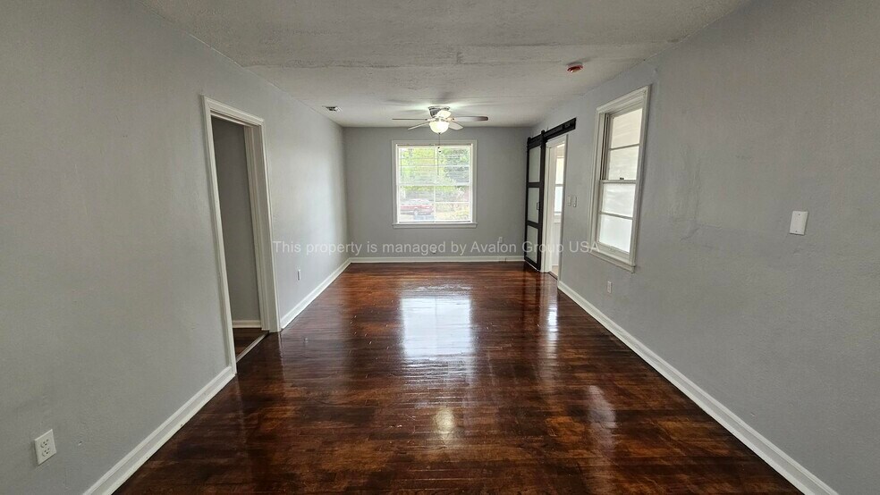 Building Photo - 912 Saratoga Blvd