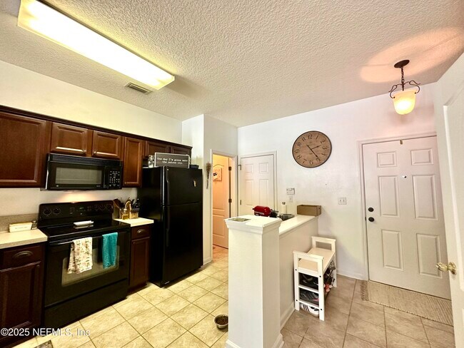 Building Photo - 1659 Biscayne Bay Cir