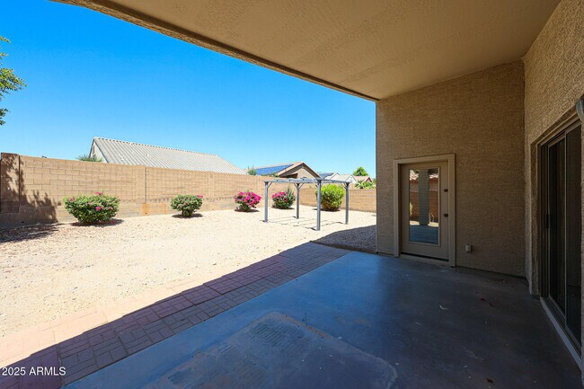 Building Photo - 13398 N 177th Dr