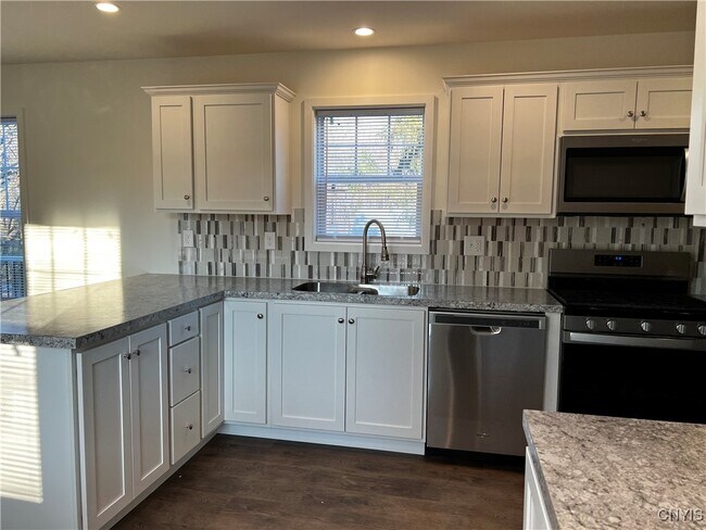 Building Photo - 4191 Jordan Rd