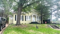 Building Photo - This cute, but large cottage is located in...