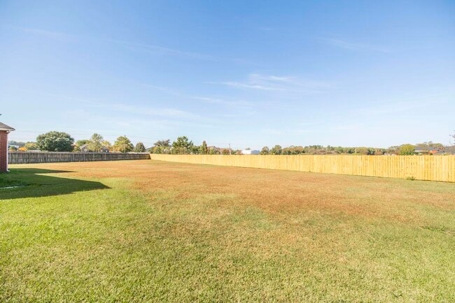 Building Photo - 807 Loudon Hill Dr